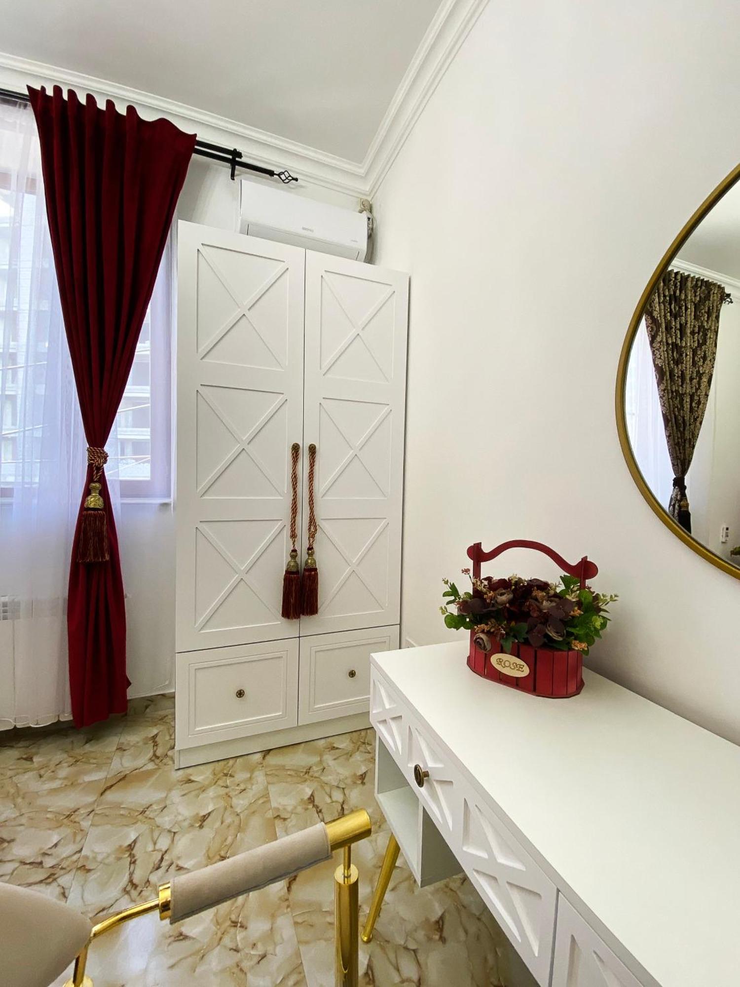 Shirbakyan Boutique Hotel & Apartments Erévan Extérieur photo