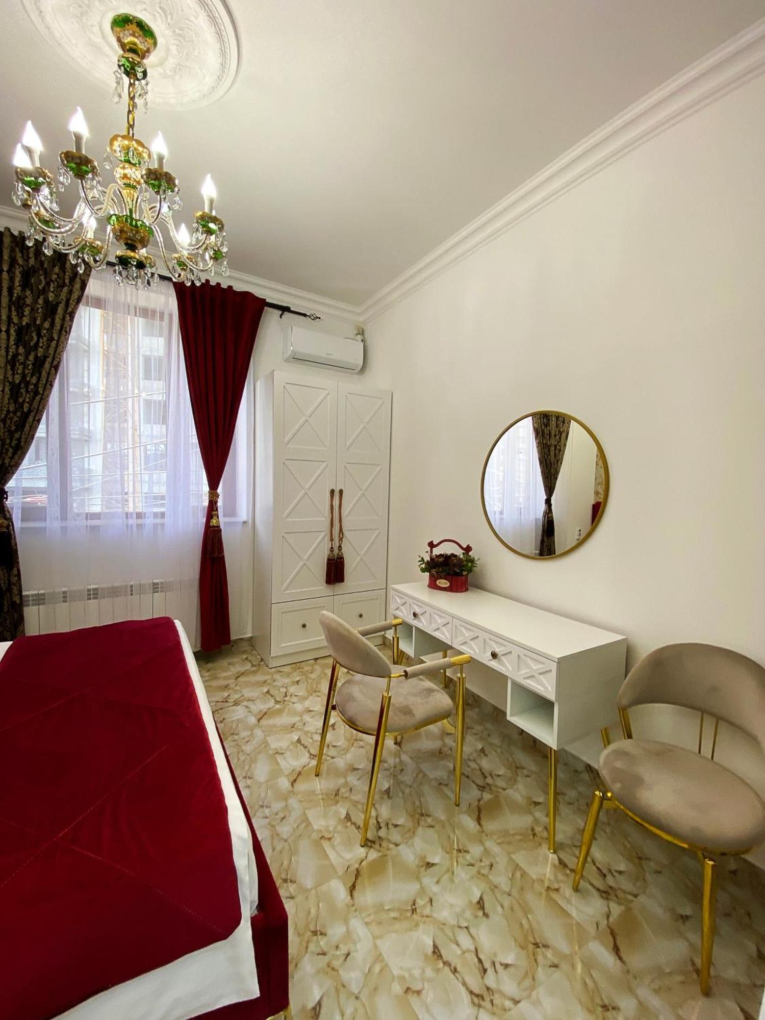 Shirbakyan Boutique Hotel & Apartments Erévan Extérieur photo